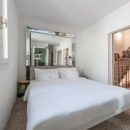 G House Nyaraló